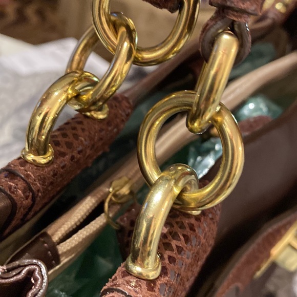 Coach satchel in smooth grain leather with snake pattern details - Picture 7 of 8